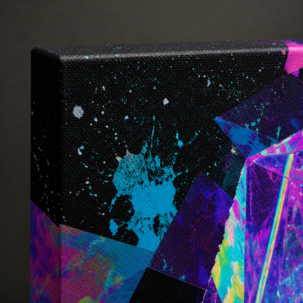 Chromatic Containment